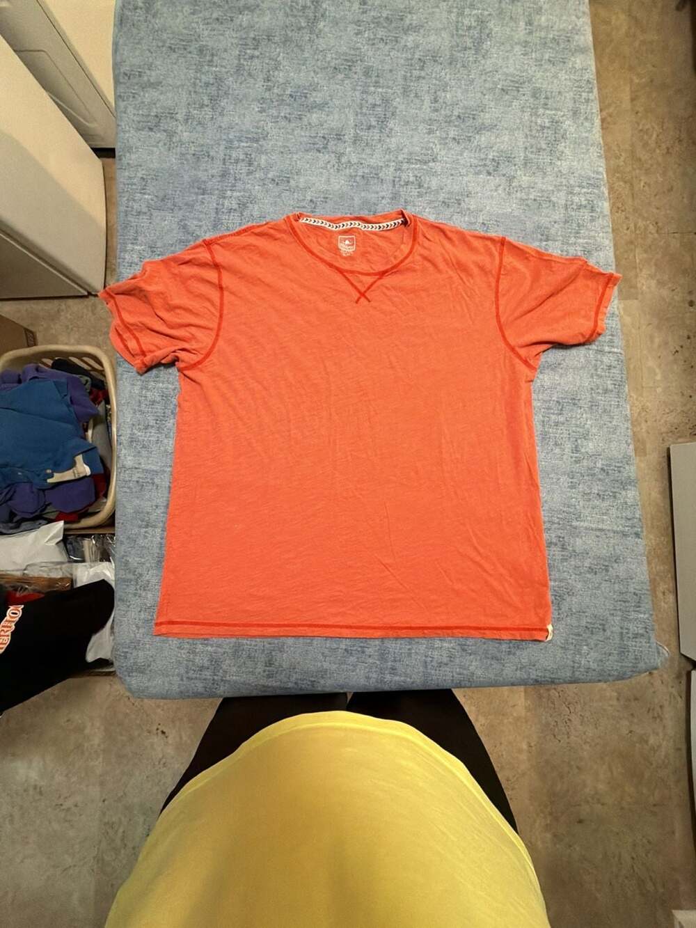Surf Pendleton Original Surf Brand Orange V-Neck Short Sleeve T-Shirt XL